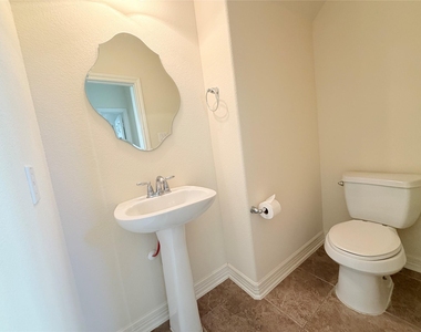 28015 Silverstream Court - Photo Thumbnail 18