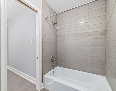 5731 Cheltenham Drive - Photo Thumbnail 19