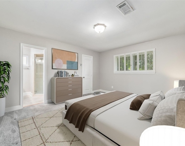 5731 Cheltenham Drive - Photo Thumbnail 16