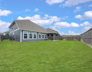 32423 Fly Fish Way - Photo Thumbnail 31