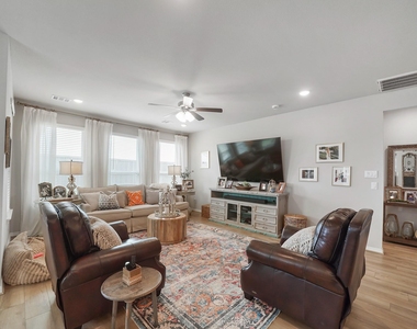 32423 Fly Fish Way - Photo Thumbnail 12
