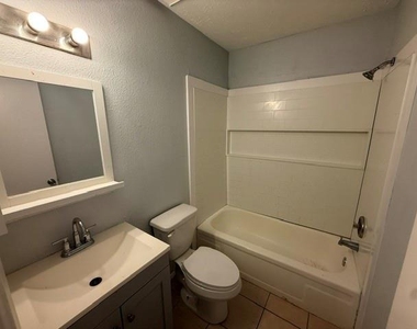 3103 Trembling Creek Circle - Photo Thumbnail 8