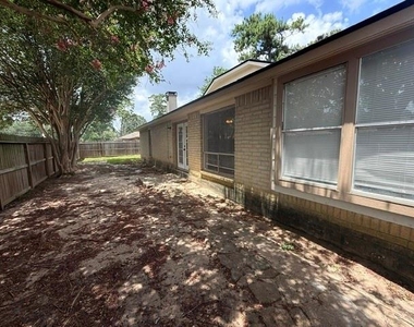 3103 Trembling Creek Circle - Photo Thumbnail 10