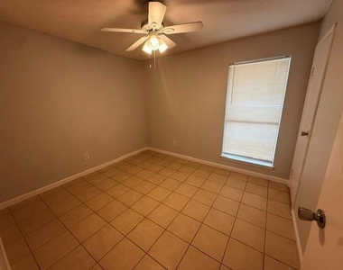 3103 Trembling Creek Circle - Photo Thumbnail 7