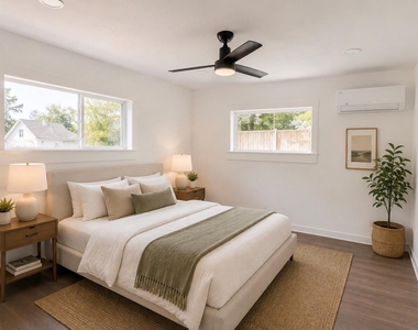 3702 Cochran Street - Photo Thumbnail 4