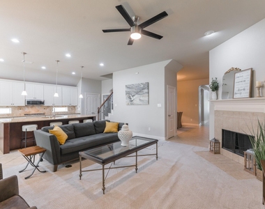 198 Hearthshire Circle - Photo Thumbnail 20
