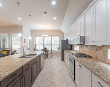 198 Hearthshire Circle - Photo Thumbnail 29