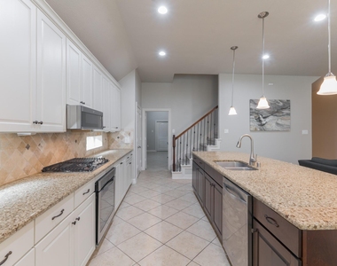 198 Hearthshire Circle - Photo Thumbnail 27