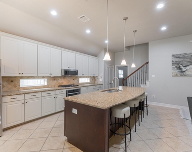 198 Hearthshire Circle - Photo Thumbnail 26