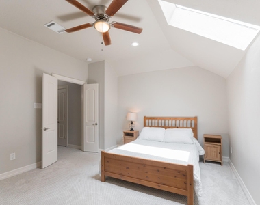 198 Hearthshire Circle - Photo Thumbnail 43