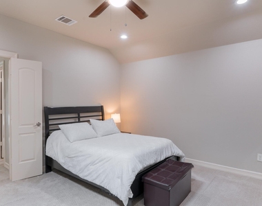 198 Hearthshire Circle - Photo Thumbnail 45