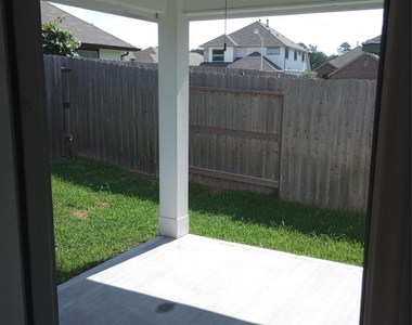 31053 Regal Elm Lane - Photo Thumbnail 12