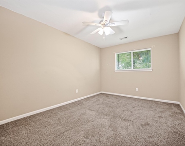 15515 Waldron Circle - Photo Thumbnail 29