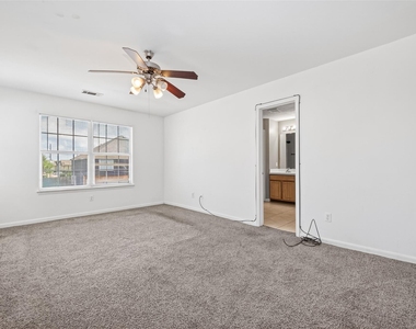 15515 Waldron Circle - Photo Thumbnail 16