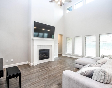 4207 Ana Ridge Lane - Photo Thumbnail 2