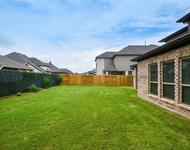 4207 Ana Ridge Lane - Photo Thumbnail 25