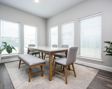 4207 Ana Ridge Lane - Photo Thumbnail 10