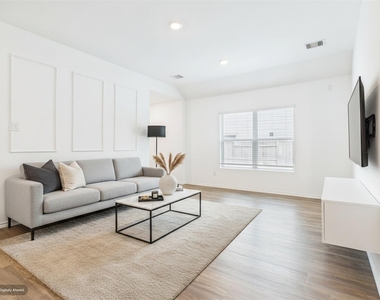 1300 Winding Willow Drive - Photo Thumbnail 4