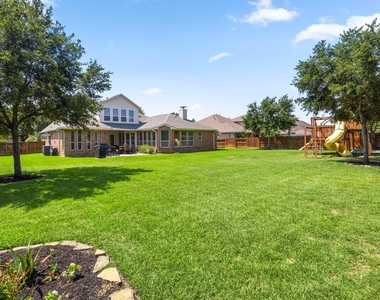 903 Lake Grayson Drive - Photo Thumbnail 42