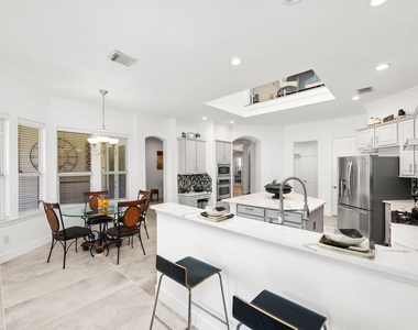 903 Lake Grayson Drive - Photo Thumbnail 21