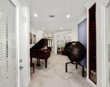 903 Lake Grayson Drive - Photo Thumbnail 24