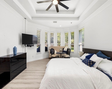 903 Lake Grayson Drive - Photo Thumbnail 26
