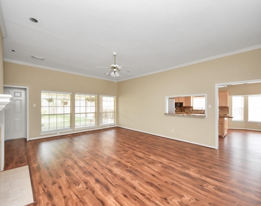 16710 Colony Terrace Drive - Photo Thumbnail 31