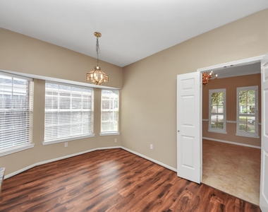 16710 Colony Terrace Drive - Photo Thumbnail 19