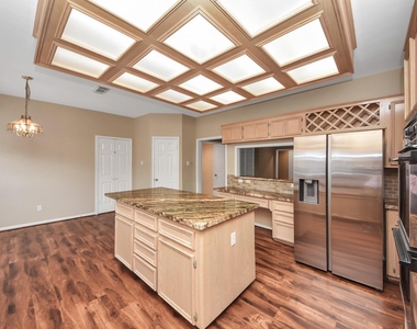 16710 Colony Terrace Drive - Photo Thumbnail 15