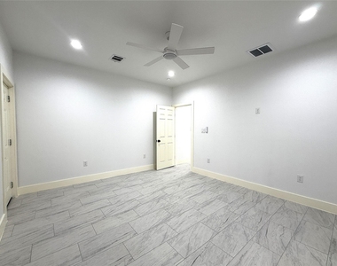 6708 Conley Street - Photo Thumbnail 15