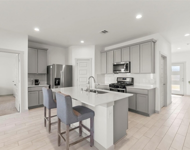 13513 Bonita Island Way - Photo Thumbnail 17