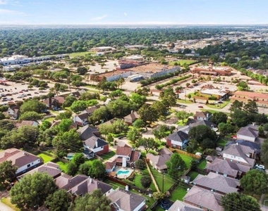 2114 Winding Hollow Drive - Photo Thumbnail 24