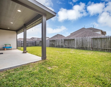 2502 Ocean Key Drive - Photo Thumbnail 21