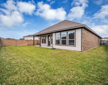 2502 Ocean Key Drive - Photo Thumbnail 23