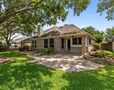 2723 Shelby Drive - Photo Thumbnail 18