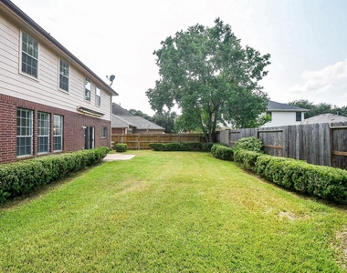 21610 Woodoak Court - Photo Thumbnail 18