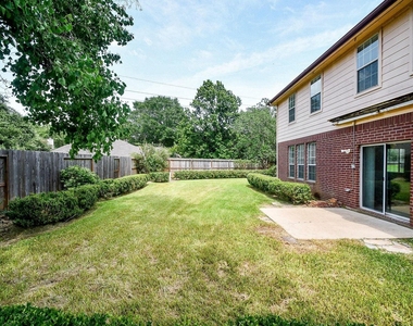 21610 Woodoak Court - Photo Thumbnail 17