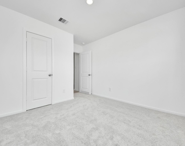 28814 Golden Wheat Court - Photo Thumbnail 20