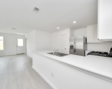 28814 Golden Wheat Court - Photo Thumbnail 12
