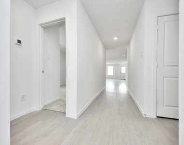 28814 Golden Wheat Court - Photo Thumbnail 22