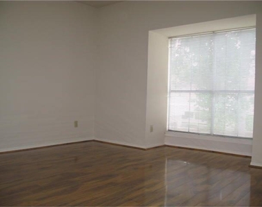 2100 Tanglewilde Street - Photo Thumbnail 6