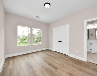 7542 Charlie Street - Photo Thumbnail 18