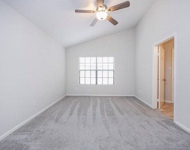 86 W Stony Bridge Circle - Photo Thumbnail 24