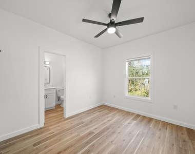 2195 W Lang - Photo Thumbnail 16