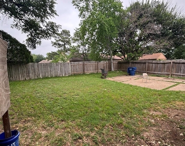 19510 Lazy Valley Drive - Photo Thumbnail 13