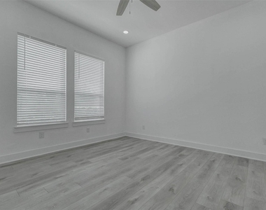 5727 Elysium Street - Photo Thumbnail 17