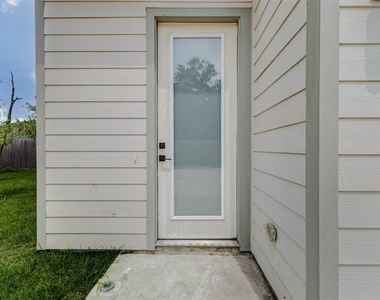 5727 Elysium Street - Photo Thumbnail 1