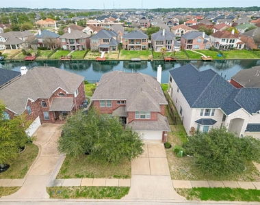 18118 Billabong Crescent Court - Photo Thumbnail 46