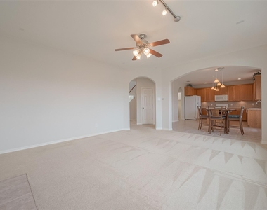 18118 Billabong Crescent Court - Photo Thumbnail 11