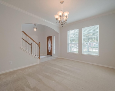 18118 Billabong Crescent Court - Photo Thumbnail 7